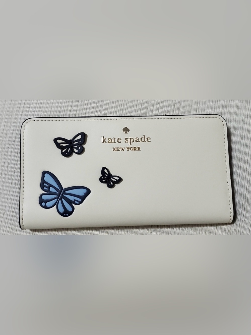 NWT - Kate spade White and Blue Butterfly Flutter Fly Wallet